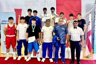 Gənc boksçularımız Gürcüstanda 3 qızıl, 2 gümüş və 2 bürünc medal qazanıb