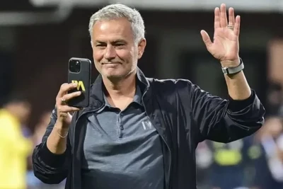Joze Mourinyo "Nottinqem Forest"ə baş məşqçi ola bilər