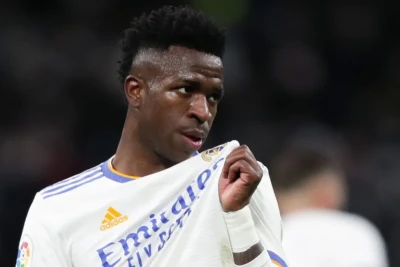"Real Madrid" Vinisiusun müqaviləsini uzatmaq qərarına gəlib