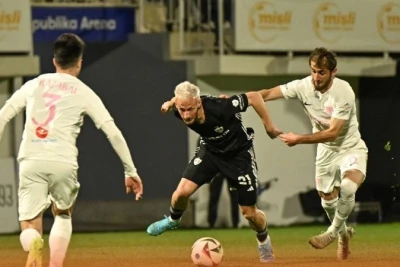 Aleksey Kaşuk "Qarabağ"dan ayrılır?