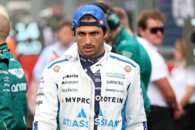 Jak Vilnöv Karlos Saynsın Formula-1 çempionu olmaq potensialı haqqında danışıb