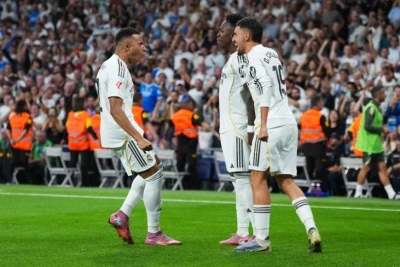 "Real Madrid" "Vilyarreal" üzərində Vinisiusun dublu və Mbappe'nin qolu ilə qələbə qazandı