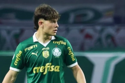"Çelsi" "Palmeyras"ın futbolçusu Aqustin Giayla maraqlanır