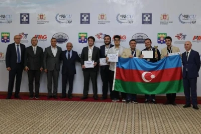 Azərbaycan şahmatçıları Səfərli və Məmmədova Avropa çempionatında medallarla təltif olundular - FOTO