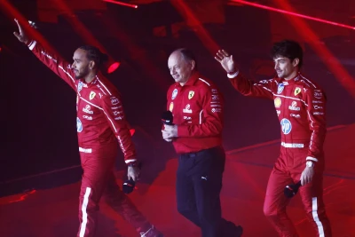 Patreze: "Ferrari"yə güclü texniki lider lazımdır