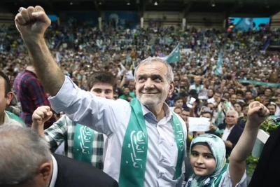 Pezeşkian İran yığmasının DÇ-2026 düşərgəsində: Komandanın ABŞ-də iştirakı təsdiqləndi