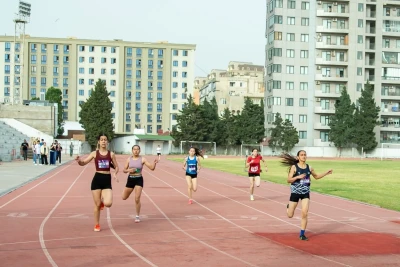 190 idmançı qələbə üçün mübarizə aparır - FOTO