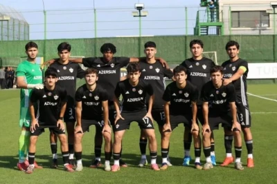 Карабах U‑19 проиграл Динамо со счётом 1:2;