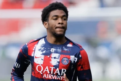 "Aston Villa" PSJ-nin hücumçusu İbrahim Mbayeyə maraq göstərir