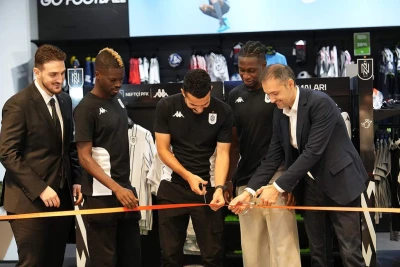 "Neftçi" PFK-nın "GO Sport"da rəsmi fan mağazasının açılışı baş tutdu