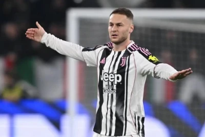 Kopmeyners "Qalatasaray"a transfer ola bilər