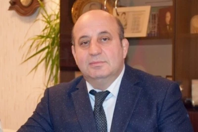 Xəzər İsayev: Sərbəst güləşdə vəziyyət 3-4 il əvvəl daha pis idi, Olimpiadaya qədər Xetaq Qazyumova vaxt verilməlidir