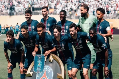 PSJ dünyanın ən yaxşı futbol komandası reytinqində "Liverpul"u qabaqladı