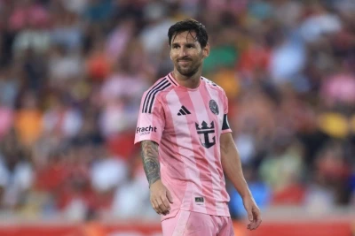 Lionel Messi yarışmaq həvəsindən və "son addım"dan danışdı