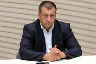 Siqaret qaçaqmalçılığı işində "RR Caspi" MMC-nin əməkdaşları saxlanılıb, Zaur Axundovun şirkətlərinin də adı keçir