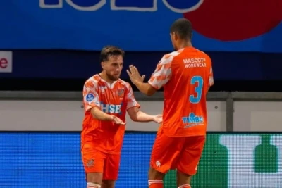 Ozan Can Kökçü "Volendam"da debütdə qol vurdu