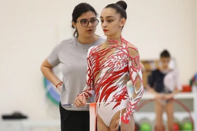 Bədii gimnastika üzrə Azərbaycan yığması hazırlıq məşqinə çıxıb - ŞƏKİL
