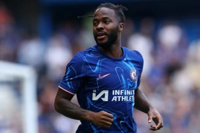 "Çelsi" Rahim Sterlinqlə yolları ayırmaq istəyir