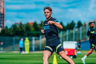 Almaniya klubları "Mançester Siti"nin futbolçusunu icarəyə götürmək istəyir