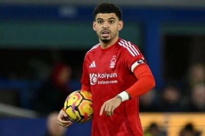 "Liverpul" İngiltərə millisinin futbolçusunu transfer etmək istəyir