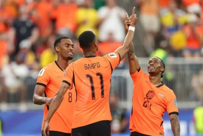 DÇ-2026: Niderland - İsveç matçının ən yaxşı futbolçusu Kodi Qakpo olub