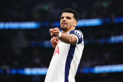 "Tottenhem" Solanke ilə yolları ayırmağa hazırlaşır