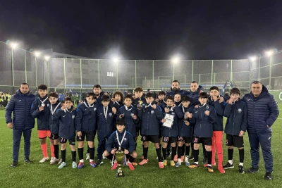 "Sabah" U-13 Gürcüstanda keçirilən turnirdə gümüş medal qazanıb