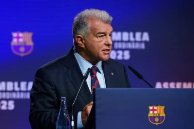 Joan Laporta "Barselona" prezidenti vəzifəsindən istefa verdi