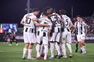 "Juventus" prepares to bring back the champion coach to the team