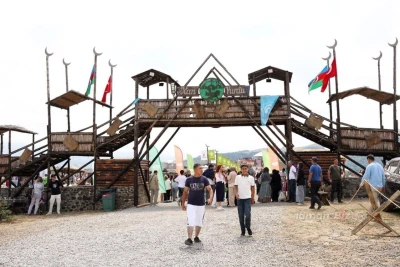 IV Milli Yaylaq Festivalının açılış mərasimində milli dəyərlər və elat mədəniyyəti təqdim olundu - FOTO
