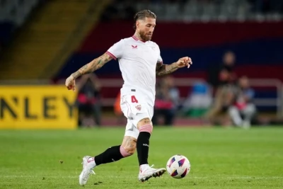 Serxio Ramos "Nitsa" ilə danışıqlar aparır