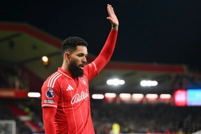 "Çelsi" Duqlas Luisin transferindən imtina etdi