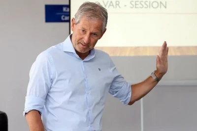 Frank De Blekere Misli Premyer Liqasının X turunun mübahisəli epizodlarına aydınlıq gətirib