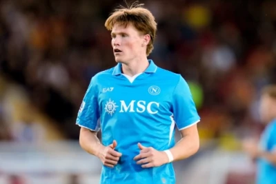 "Napoli" Skott Maktomineyə yeni müqavilə təklif edəcək