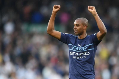 Fernandinyo: "Mançester Siti" "Real Madrid" ilə oyunda tarix yaza bilər