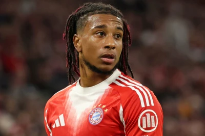 "Real" Olise üçün 160 milyon avro təklif etməyə hazırdır