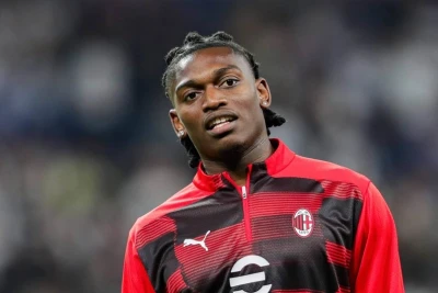 "Bavariya" Rafael Leao üçün "Milan"a 100 milyon avro təklif edəcək