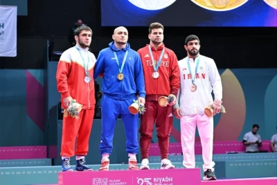 Azərbaycan güləşçiləri İslam Həmrəyliyi Oyunlarının son günündə 1 qızıl, 1 gümüş və 2 bürünc medal qazanıblar