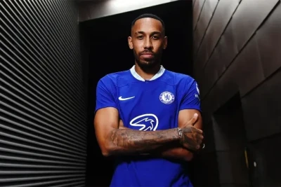 Pyer-Emerik Obameyanq "Çelsi"dəki karyerasını "böyük yanlışlıq" adlandırıb