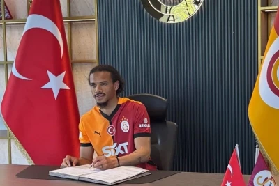 "Qalatasaray" Leroy Sane ilə 3 illik müqavilə bağlayıb