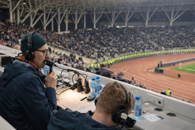 "Qarabağ"-"Nyukasl" matçını şərh edən ingilis şərhçilərin qeyri-adi yayım üsulları müzakirələrə səbəb oldu