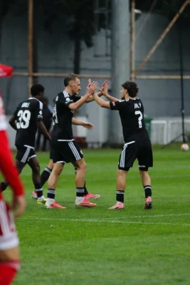 Qarabağ, Zira üzərində 3:1 qalibiyyəti ilə üstünlük qazandı
