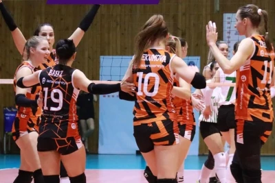 Voleybol üzrə Yüksək Liqada X turun nəticələri