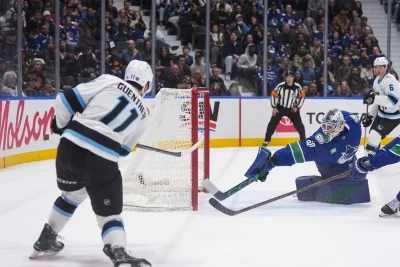 NHL Matçında Doğum və Bədbəxt Hadisə: Arenada Gözlənilməz Anlar