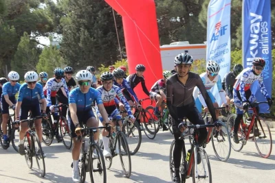 Şose velosiped yarışında ilk qaliblər müəyyənləşdi