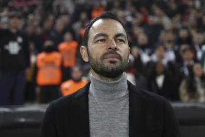 "Kocaelispor" Superliqaya Qayıtdı, Selçuk İnan Baş Məşqçi Təyin Olundu