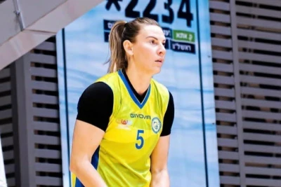 Azərbaycanın aparıcı voleybolçusu Marqarita Stepanenkoya xaricdən təklif var