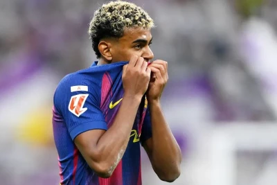 Lamin Yamal 2025/26 mövsümünün ən yaxşı cinah hücumçusu seçilib