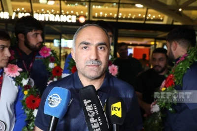 Arif Abdullayev: Güləşçilərimizin səhvlərini düzəldib, dünya çempionatına hazırlaşacağıq