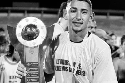 Braziliyada 20 yaşlı futbolçu atasının ad günündə faciəvi şəkildə həlak olub